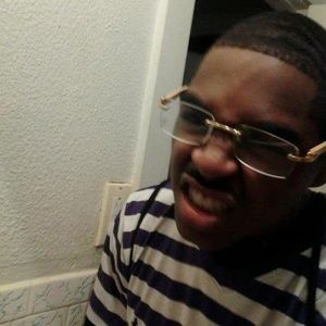 Meet your Posher, Denzel